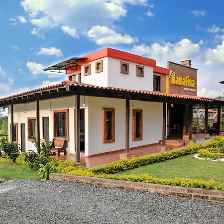 Mamatina Hotel Санта-Роса-де-Кабаль Екстер'єр фото