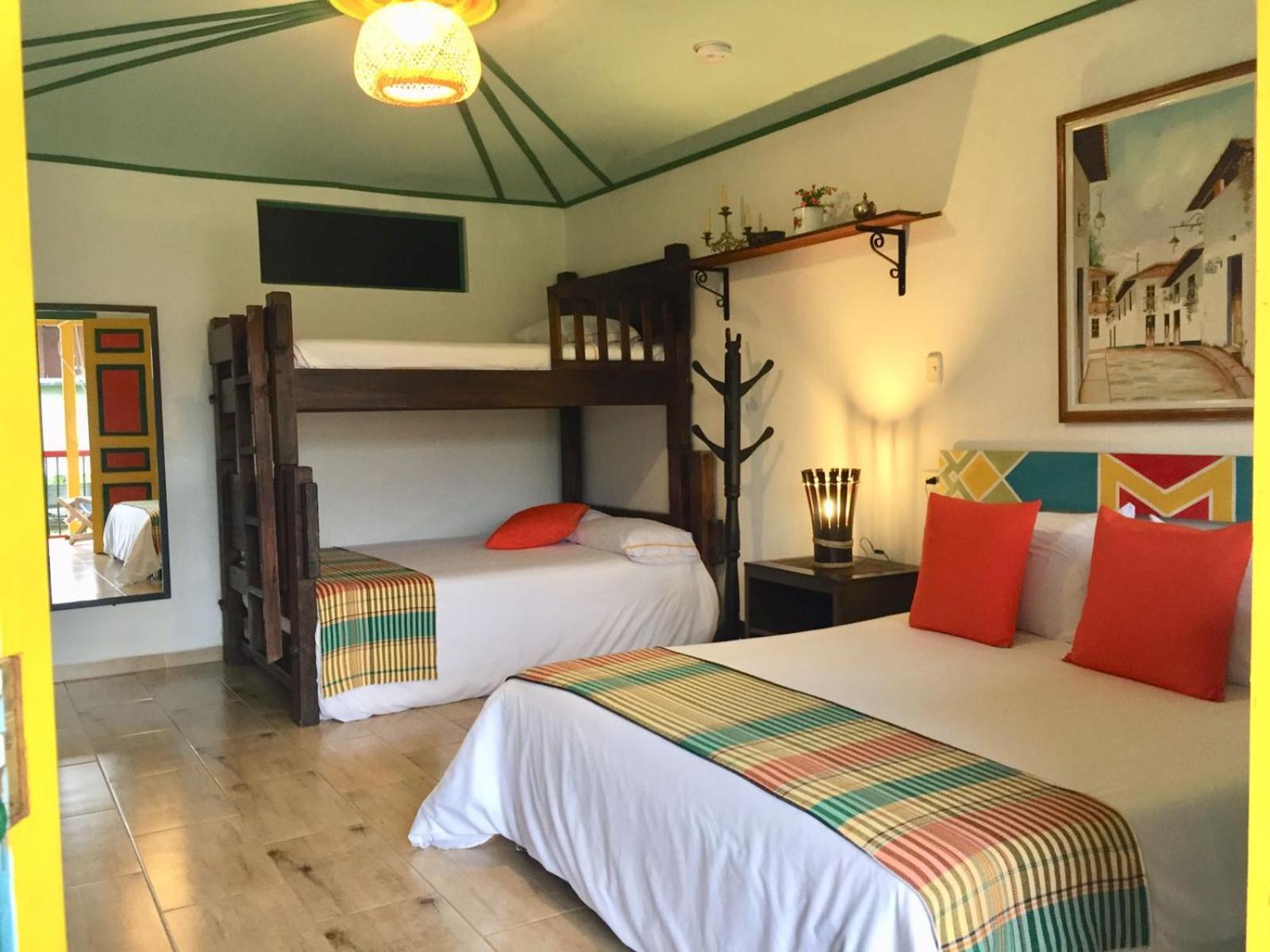 Mamatina Hotel Санта-Роса-де-Кабаль Екстер'єр фото