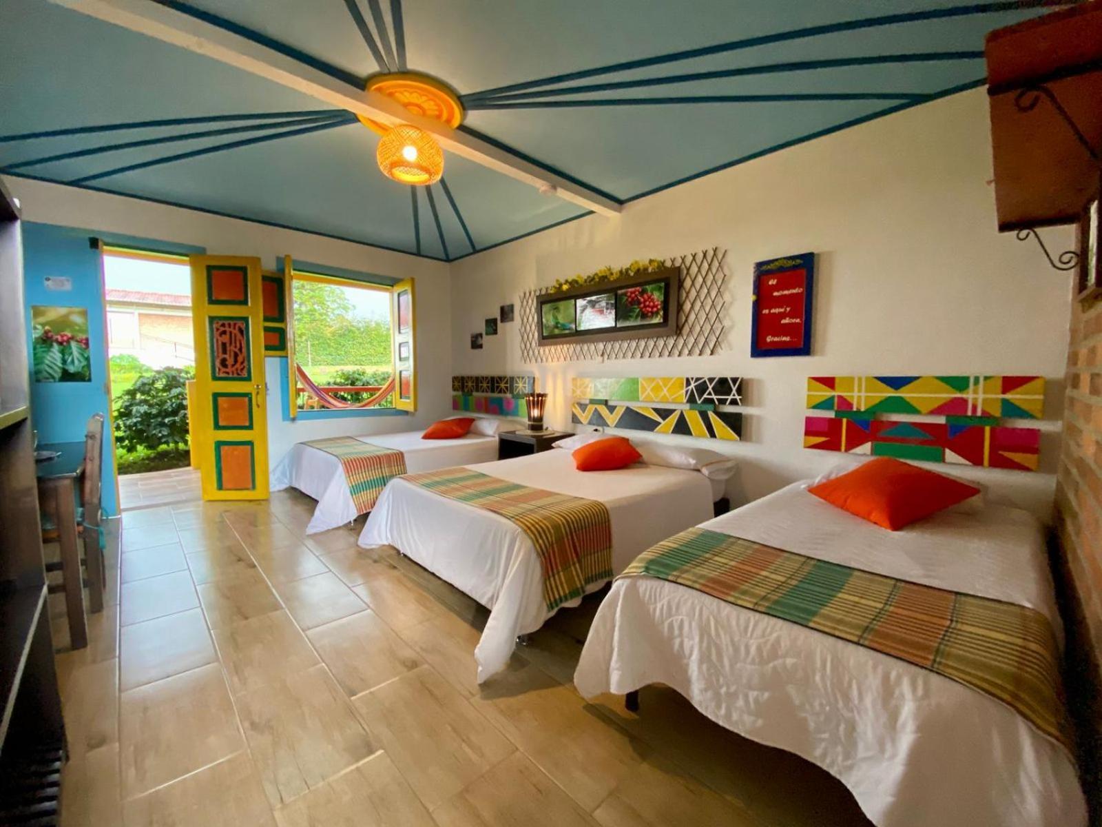 Mamatina Hotel Санта-Роса-де-Кабаль Екстер'єр фото